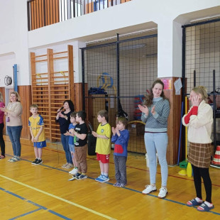 f94547db-71d2-48e9-83b7-774daf6401e6