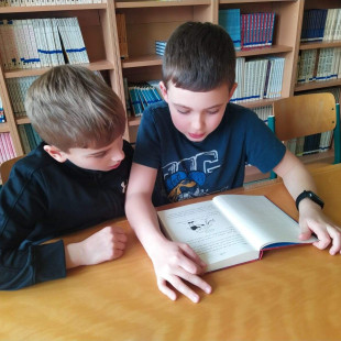 2aef8026-9428-4a85-aac9-d91976ffe4a1