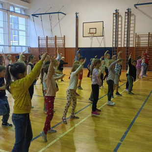 3b63a0b4-7146-4561-a0b6-3a66ea4b713a