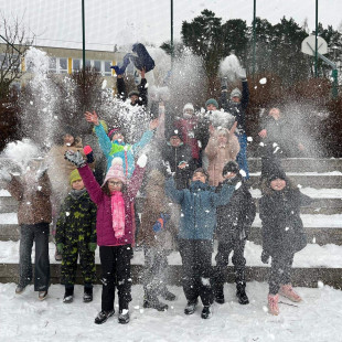 e5f31dda-95b1-4225-bf93-ecab4f0418e1