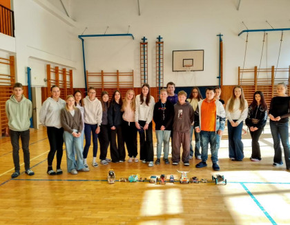 Soutěž vozítek s vlastním pohonem