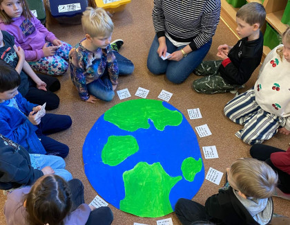 Den Země a vítání jara ve školní družině 