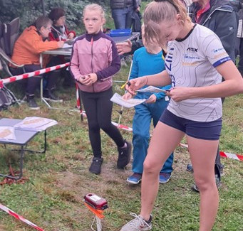 ZLÍNSKÁ OLYMPIÁDA ŠKOL V ORIENTAČNÍM BĚHU I. KOLO ZŠ SLOVENSKÁ 