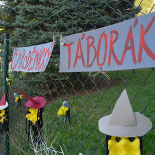 Táborak 1